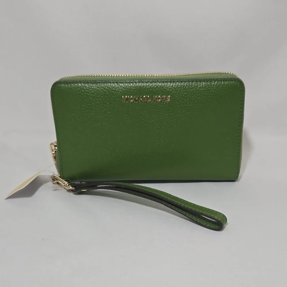 Michael Michael Kors Wristlets True Green LG Flat MF PHN Case Leather Wallet